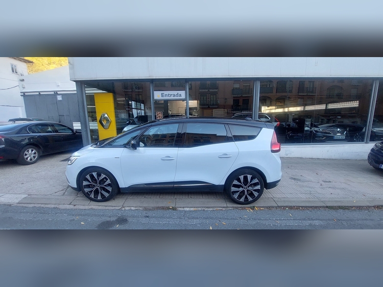 Renault Grand Scenic 1.3 TCE 140CV foto 2